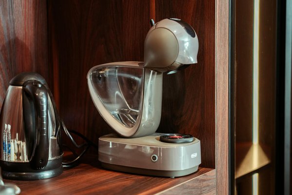 Top 10 des robots de nettoyage pour une piscine resplendissante : Le guide incontournable de 2023